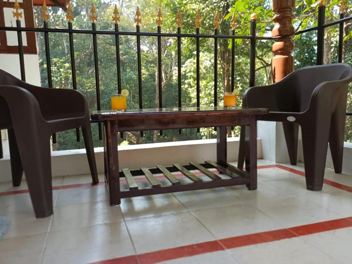 Qexperiences Coorg Hotel Madikeri Exterior photo